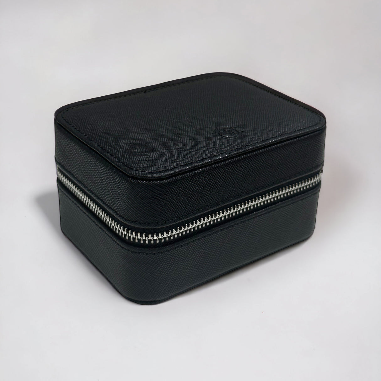 Leather watch storage