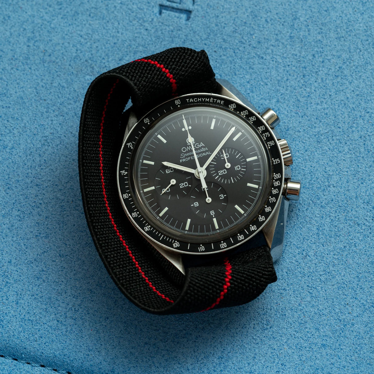 Elastic Loop Black and Red