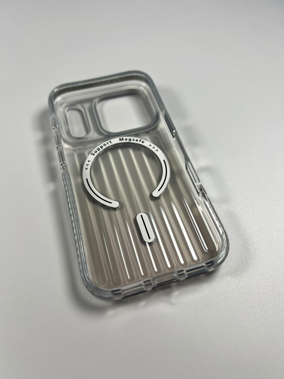 974's Fading case for iPhone 18