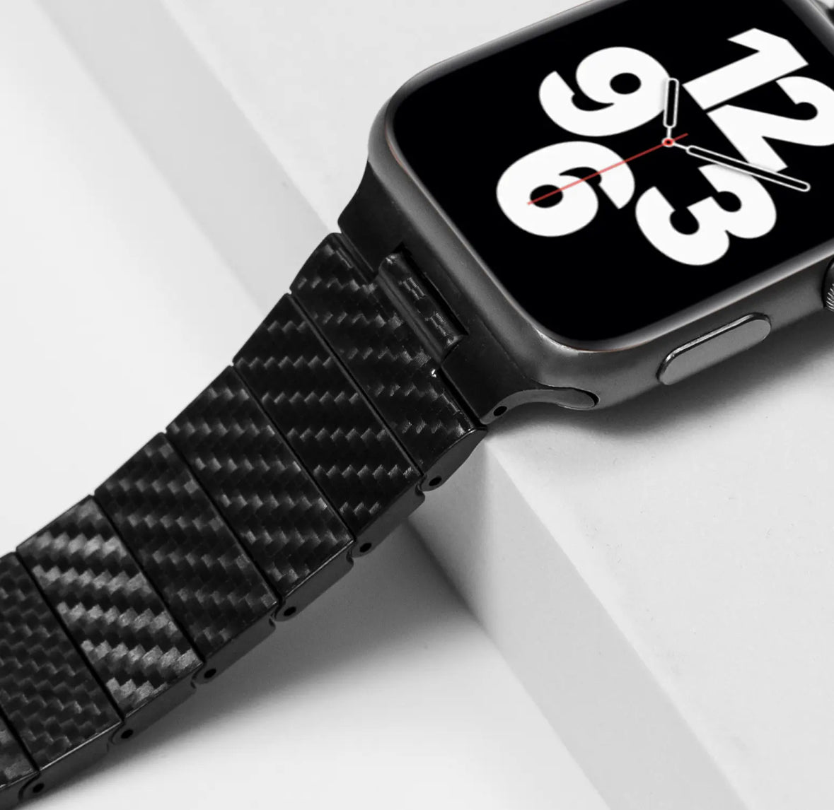 Carbon fiber band